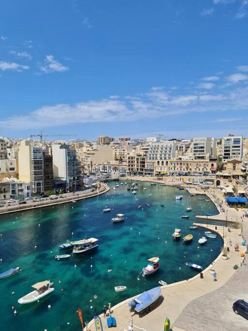 2 Bedroom Seafront Duplex Penthouse In The Heart Of Spinola Bay San Ġiljan Kültér fotó