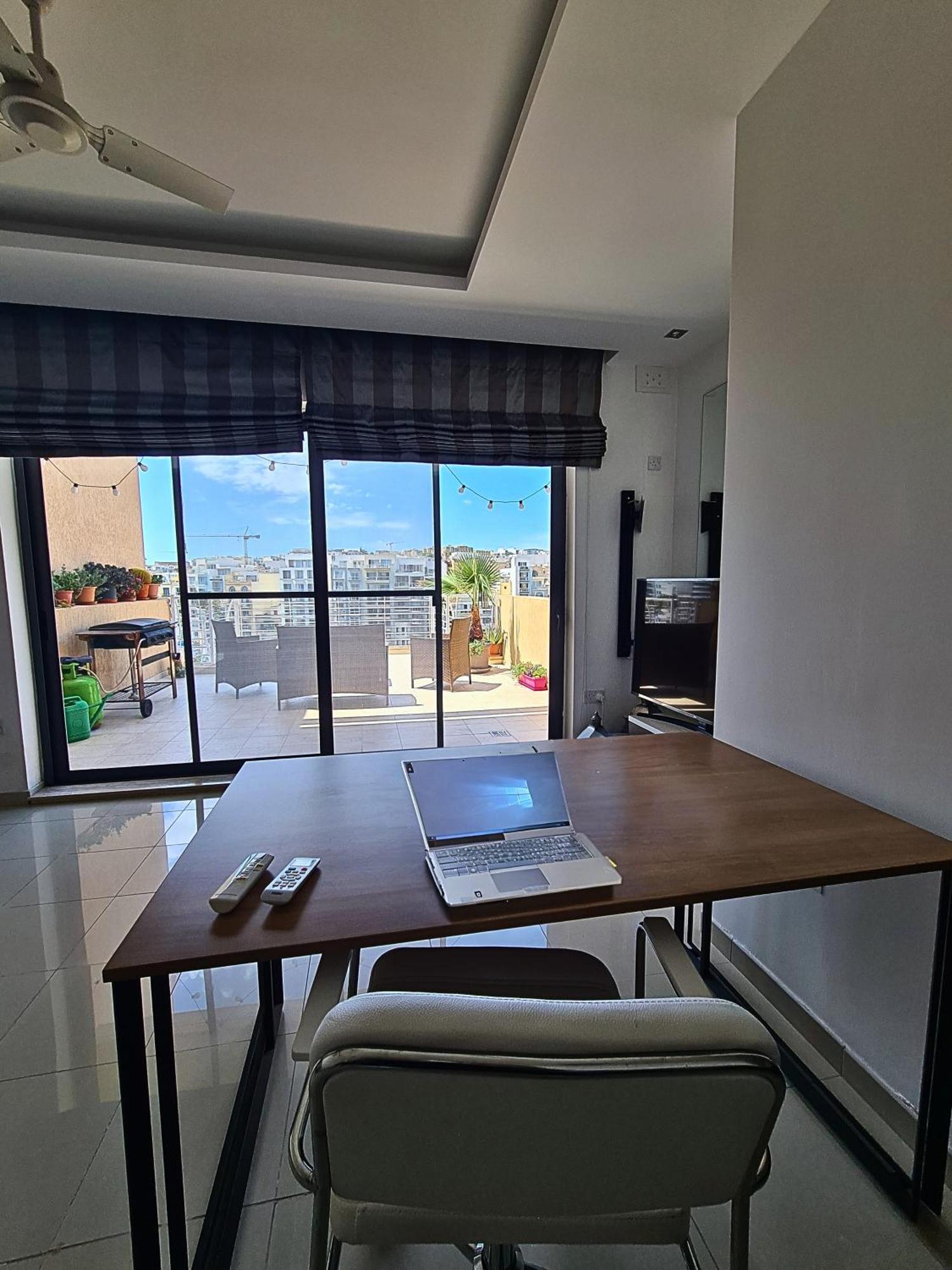 2 Bedroom Seafront Duplex Penthouse In The Heart Of Spinola Bay San Ġiljan Kültér fotó
